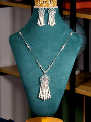 JEWEL jewelry; luxury zircon jewelry; women's pendant necklace; personalized necklace; women's jewelry.