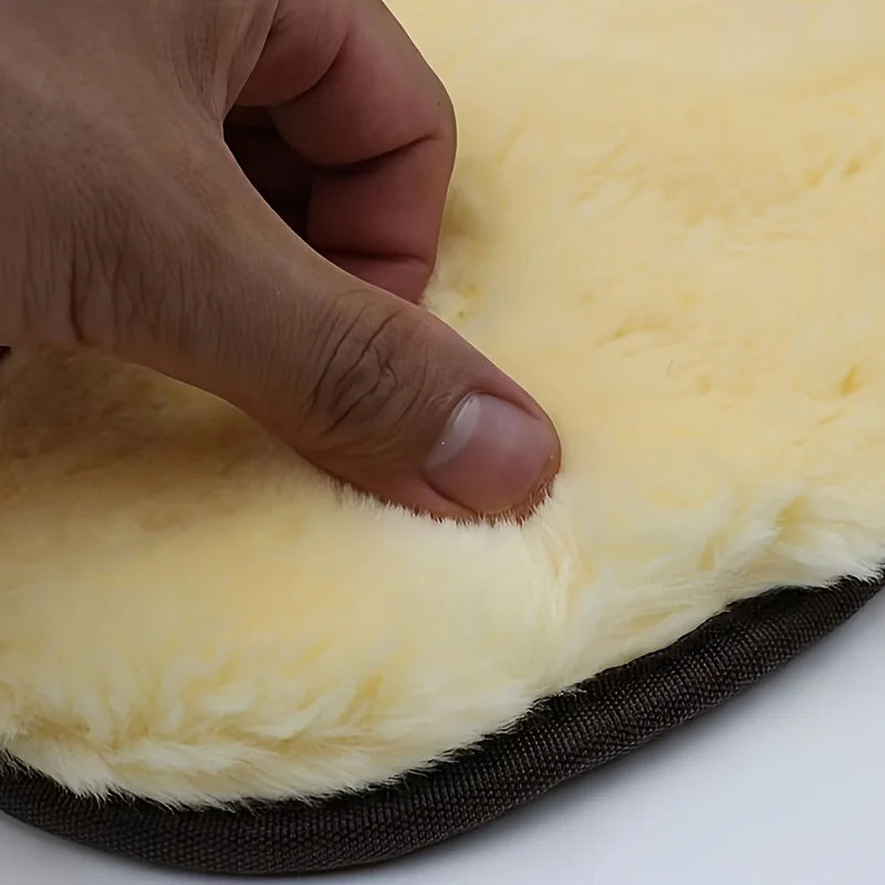 Cleaning gloves, suitable for household and vehicle use, efficient car cleaning, wiping essential tools, car cleaning hands