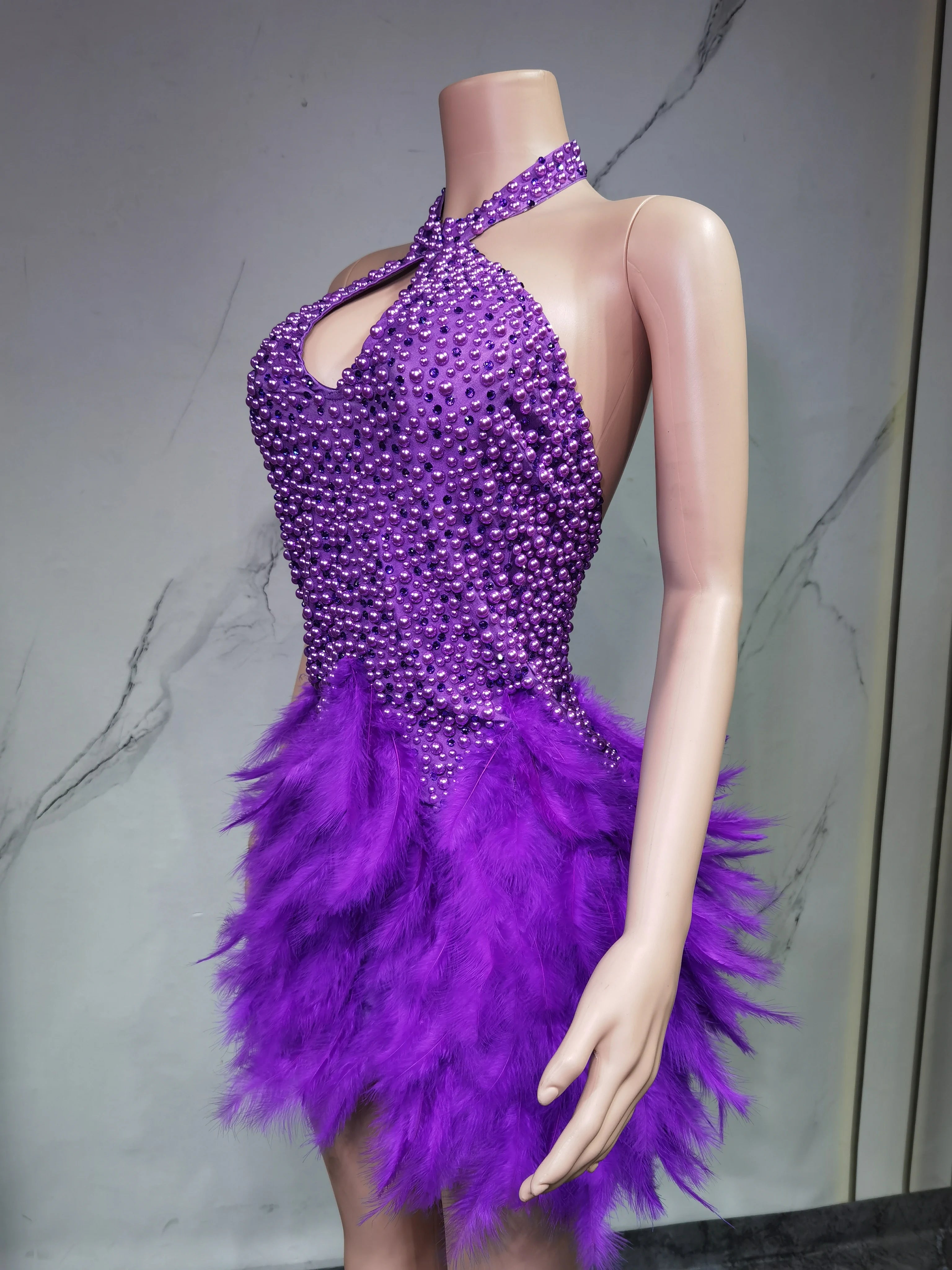 Fashion 2025new sexy Latin dance dress with airy hollow design, feather skirt hanging neck skirt