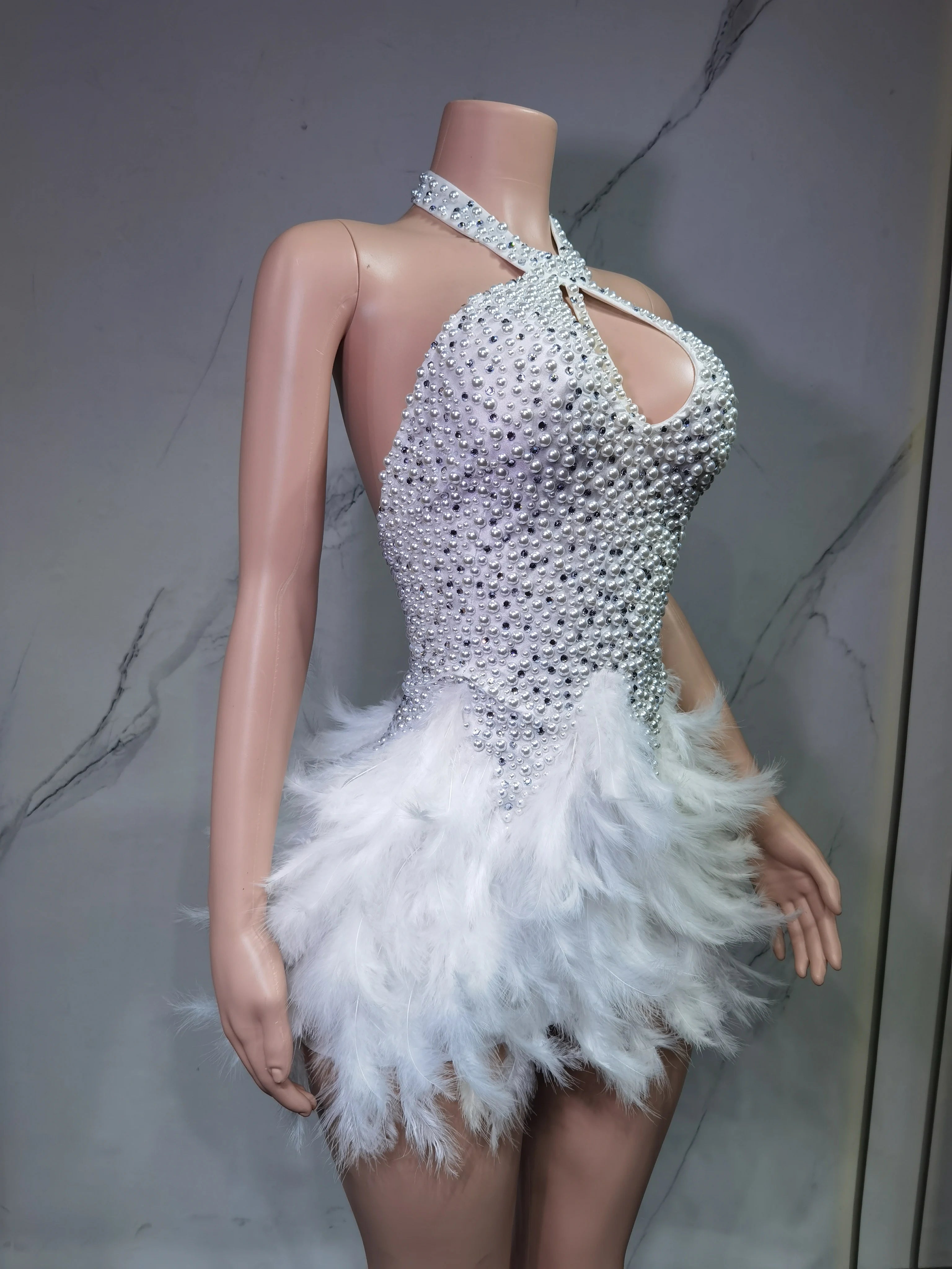 Fashion 2025new sexy Latin dance dress with airy hollow design, feather skirt hanging neck skirt