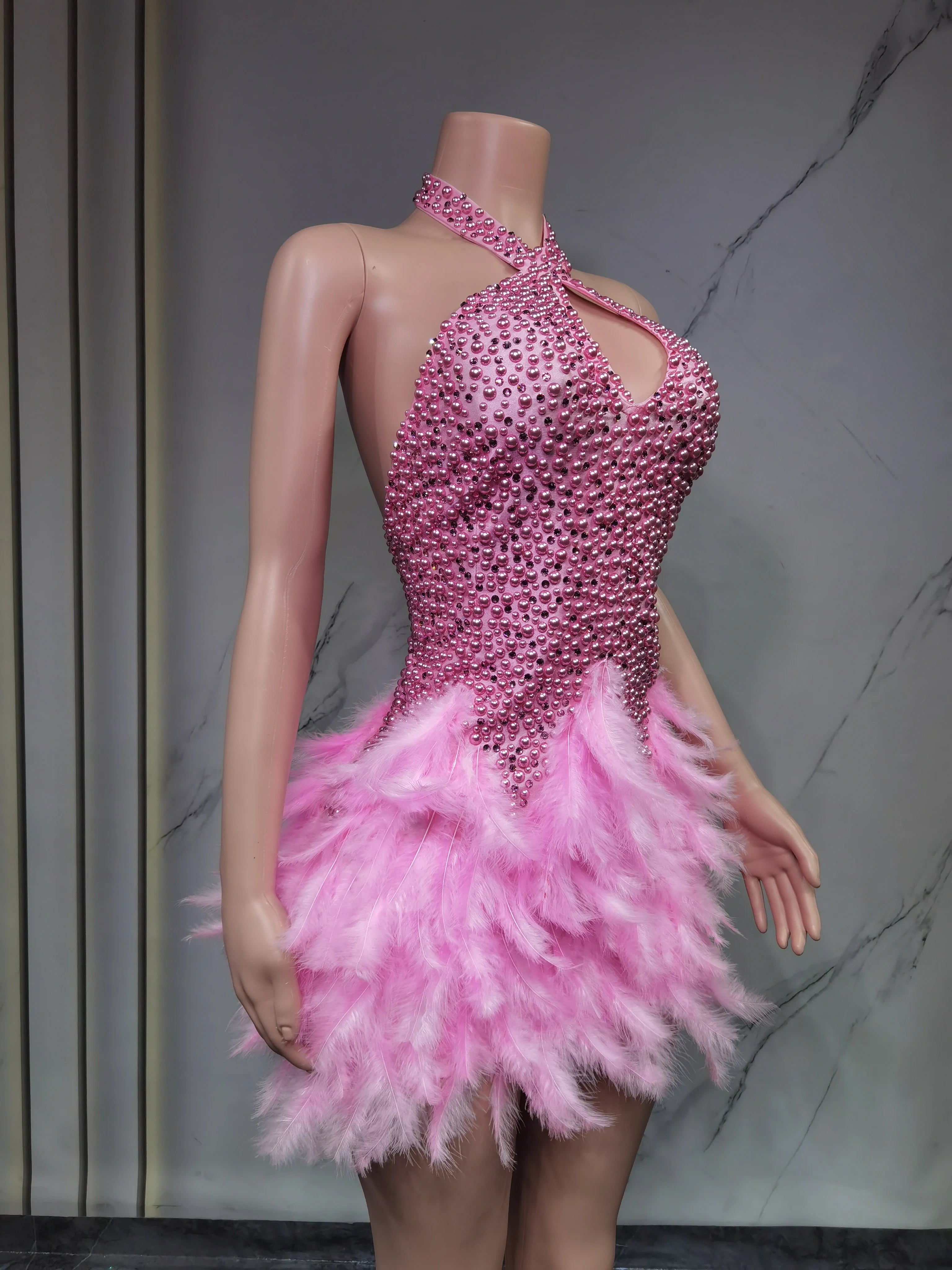 Fashion 2025new sexy Latin dance dress with airy hollow design, feather skirt hanging neck skirt